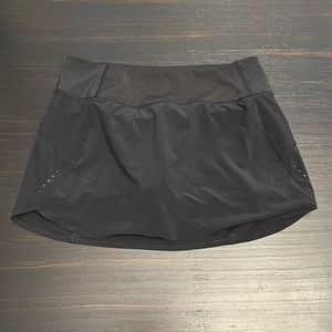 Athleta Run With It Skort